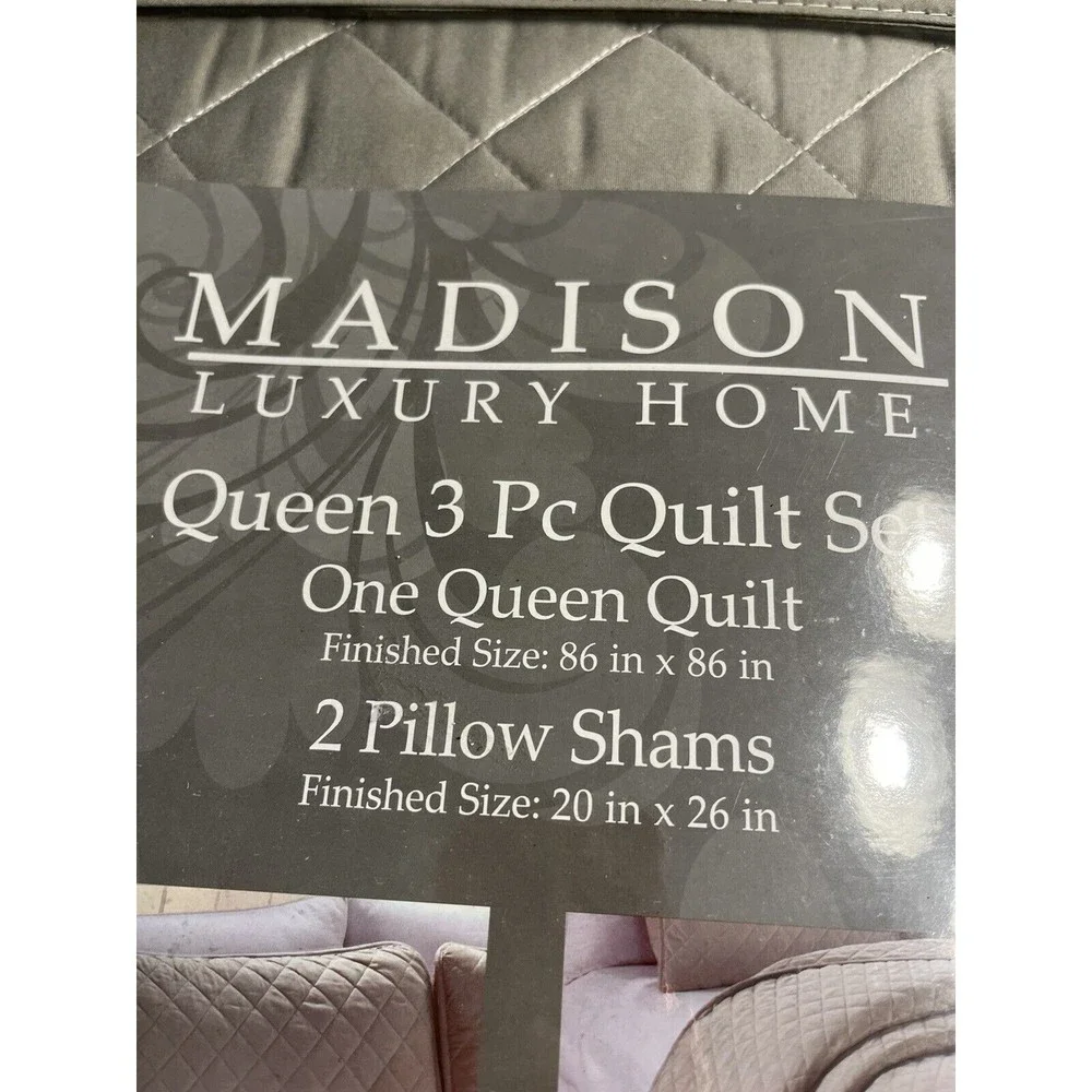 NWT - Madison Luxury Home 3-pc Reversible Queen Size Quilt Set Taupe Gray Brown